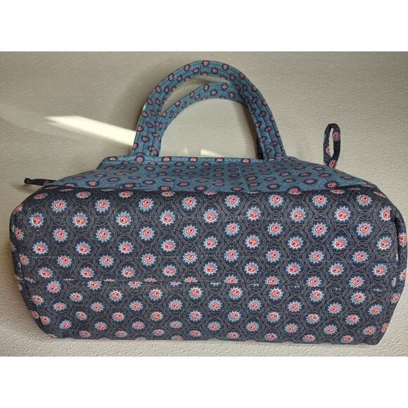 Beautiful and Unique Blue and Red Fabric Purse - Picture 2 of 15